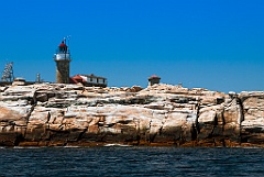 Matinicus Rock Lighthouse Uses Solar Power to Operate